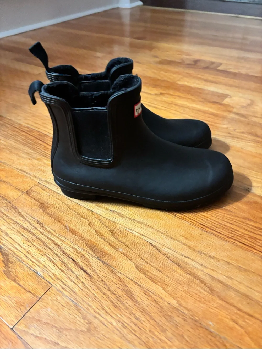 Hunter Black Chelsea Short Rain Boots